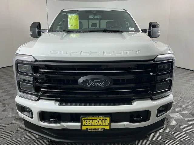 New 2026 Star White Metallic Tri-Coat Ford Platinum image 2