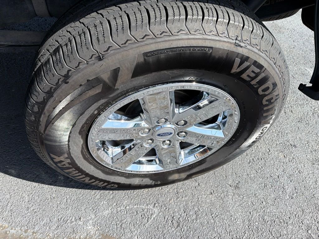 Used 2023 Gray Ford XLT image 11