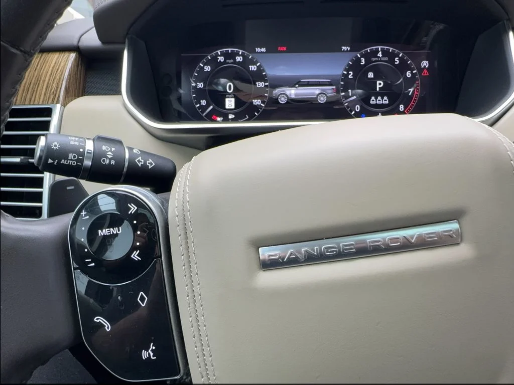 Used 2020 White Land Rover HSE image 41