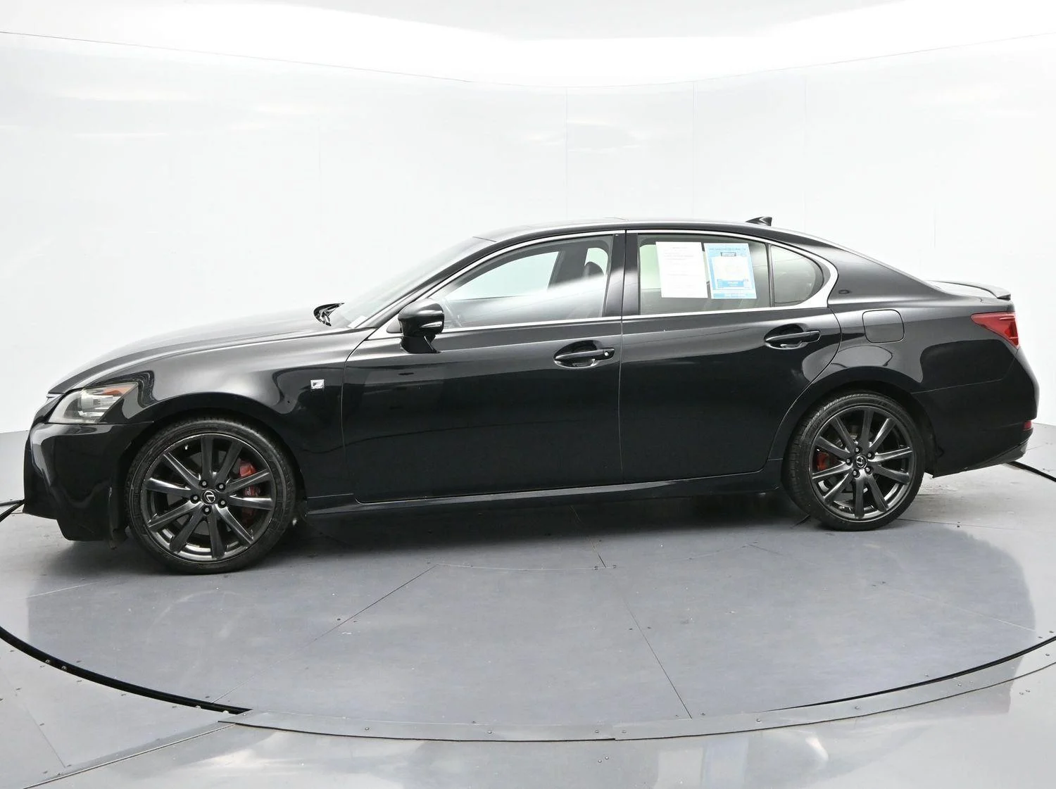 Used 2015 Ultra White Lexus Crafted Line image 4