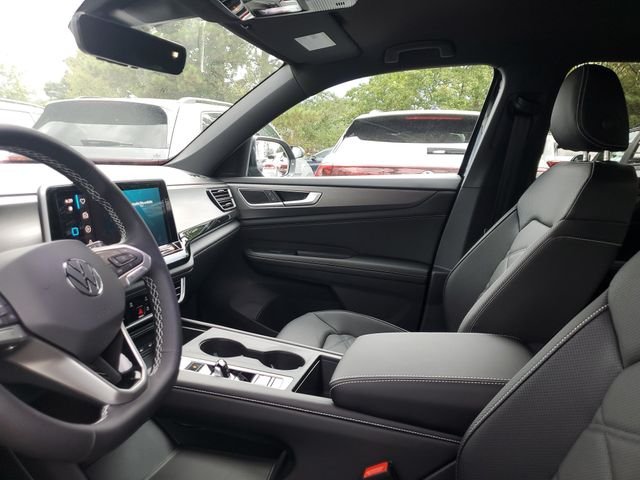 New 2026 Black Volkswagen SE image 23