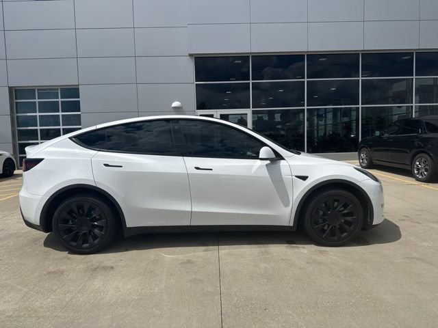 Used 2022 White Tesla Long Range image 12