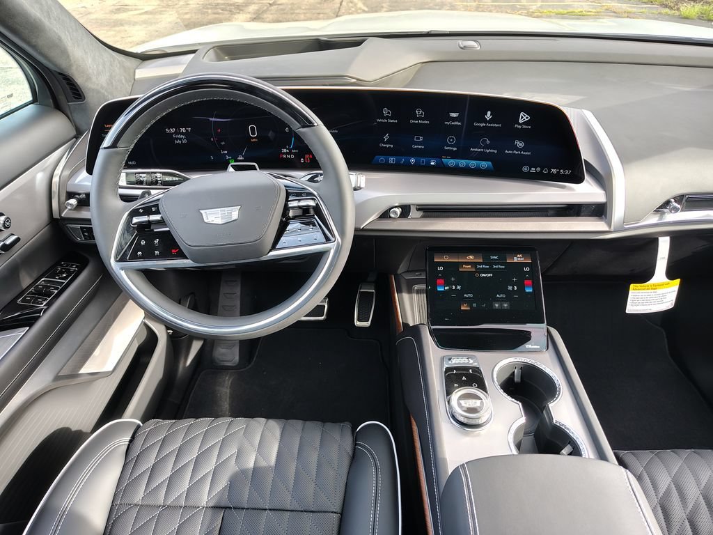 2027 Cadillac VISTIQ Premium Luxury - Photo 45