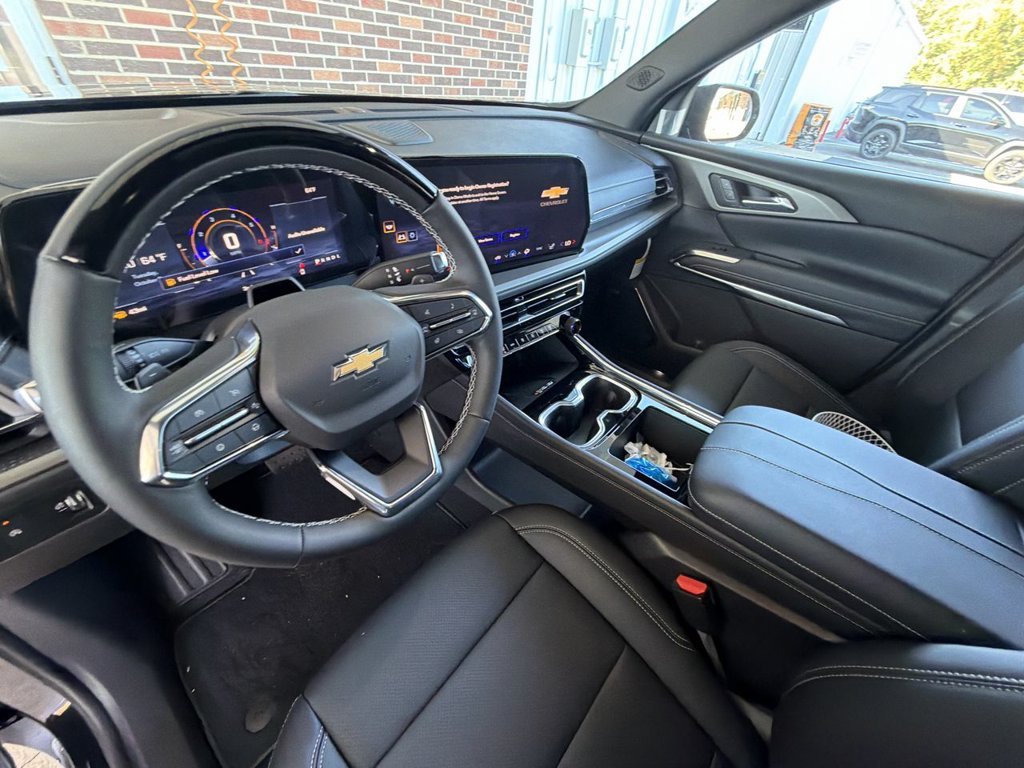 2027 Chevrolet Traverse LT - Photo 21