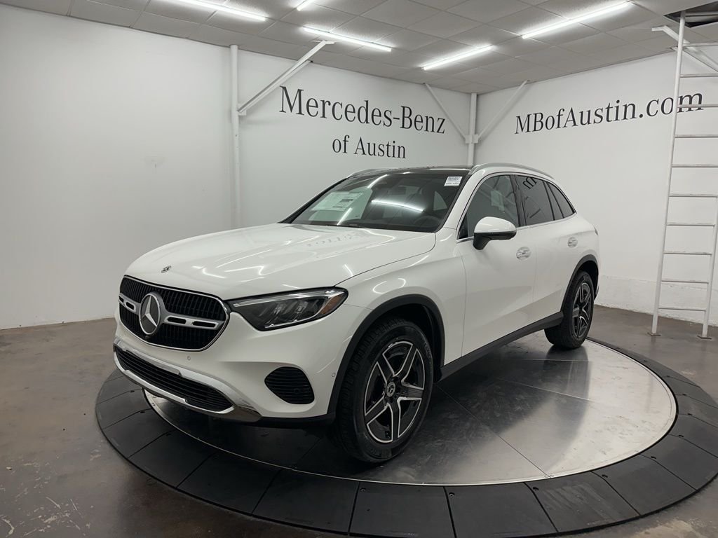 Used 2026 White Mercedes-Benz GLC 300 image 3