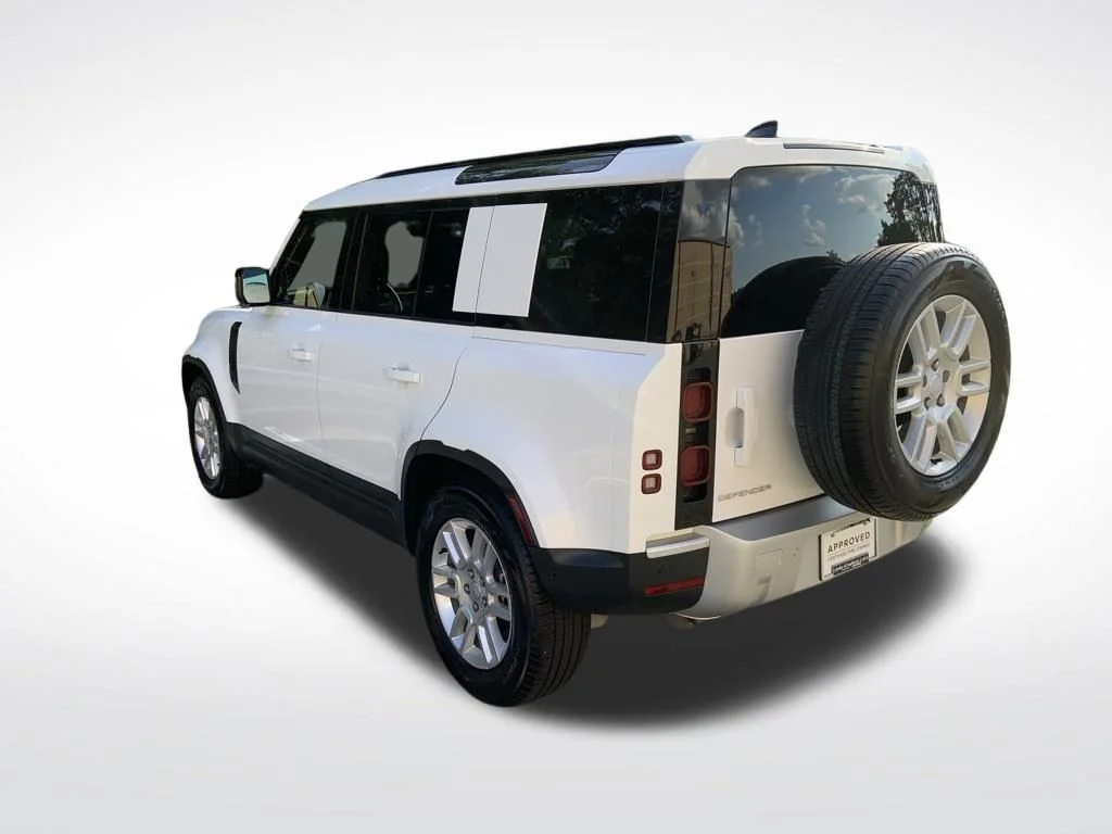 Certified Used 2025 White Land Rover S image 6