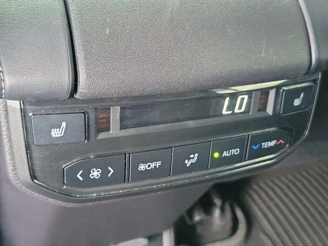 2021 Toyota Highlander Platinum - Photo 16