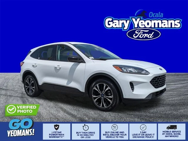2022 Ford Escape SE
