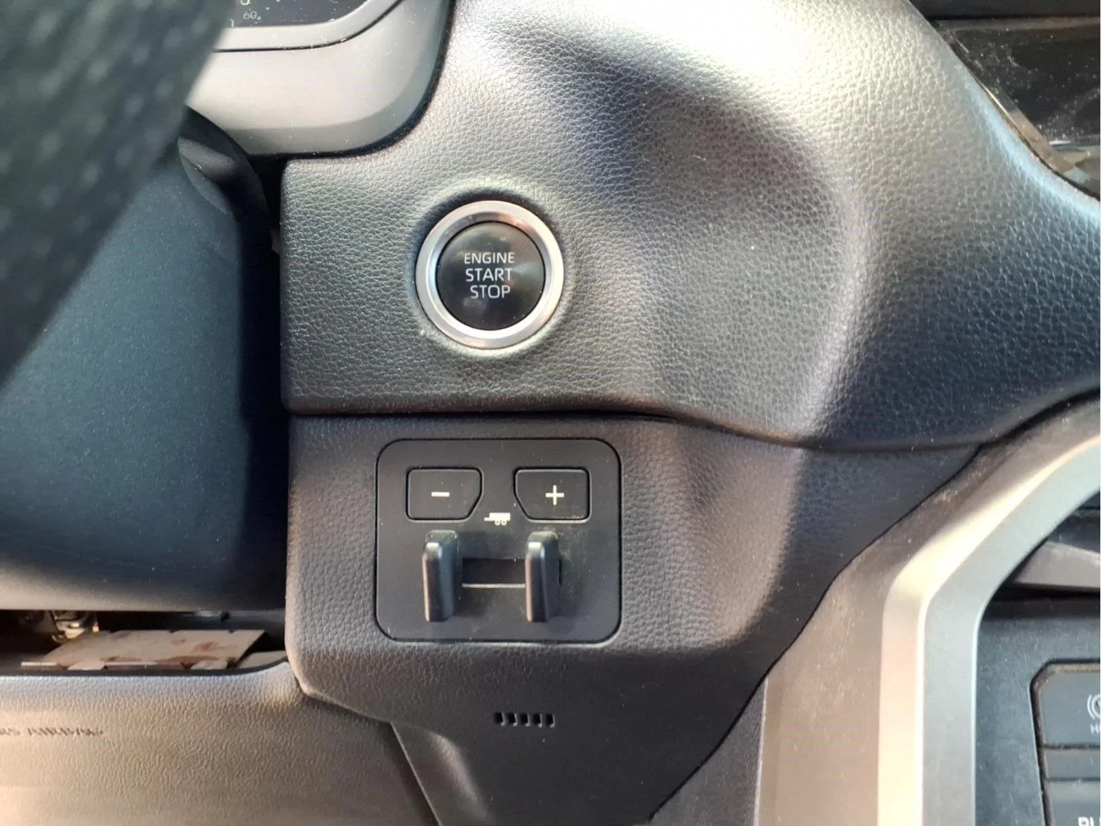 Used 2023 Magnetic Gray Metallic Toyota SR5 image 22