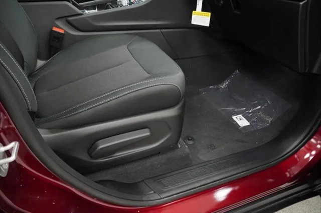New 2026 Velvet Red Pearl-Coat Exterior Paint Jeep Laredo X image 36