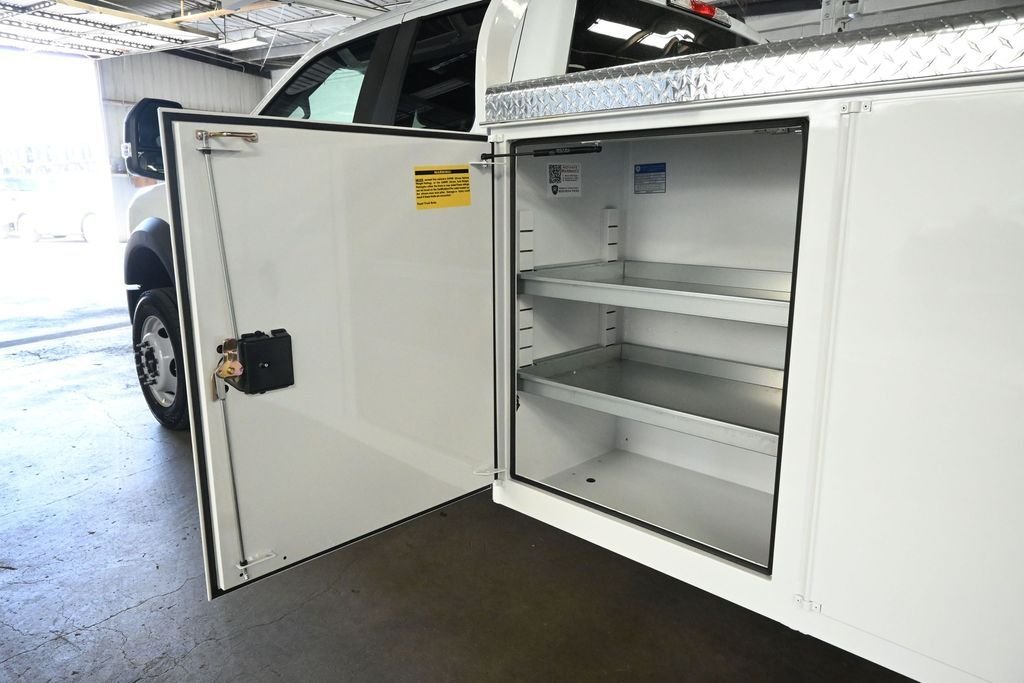 New 2026 Oxford White Ford XL image 22