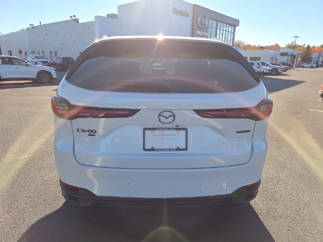 Certified Used 2026 White Mazda 3.3 Turbo Premium image 33