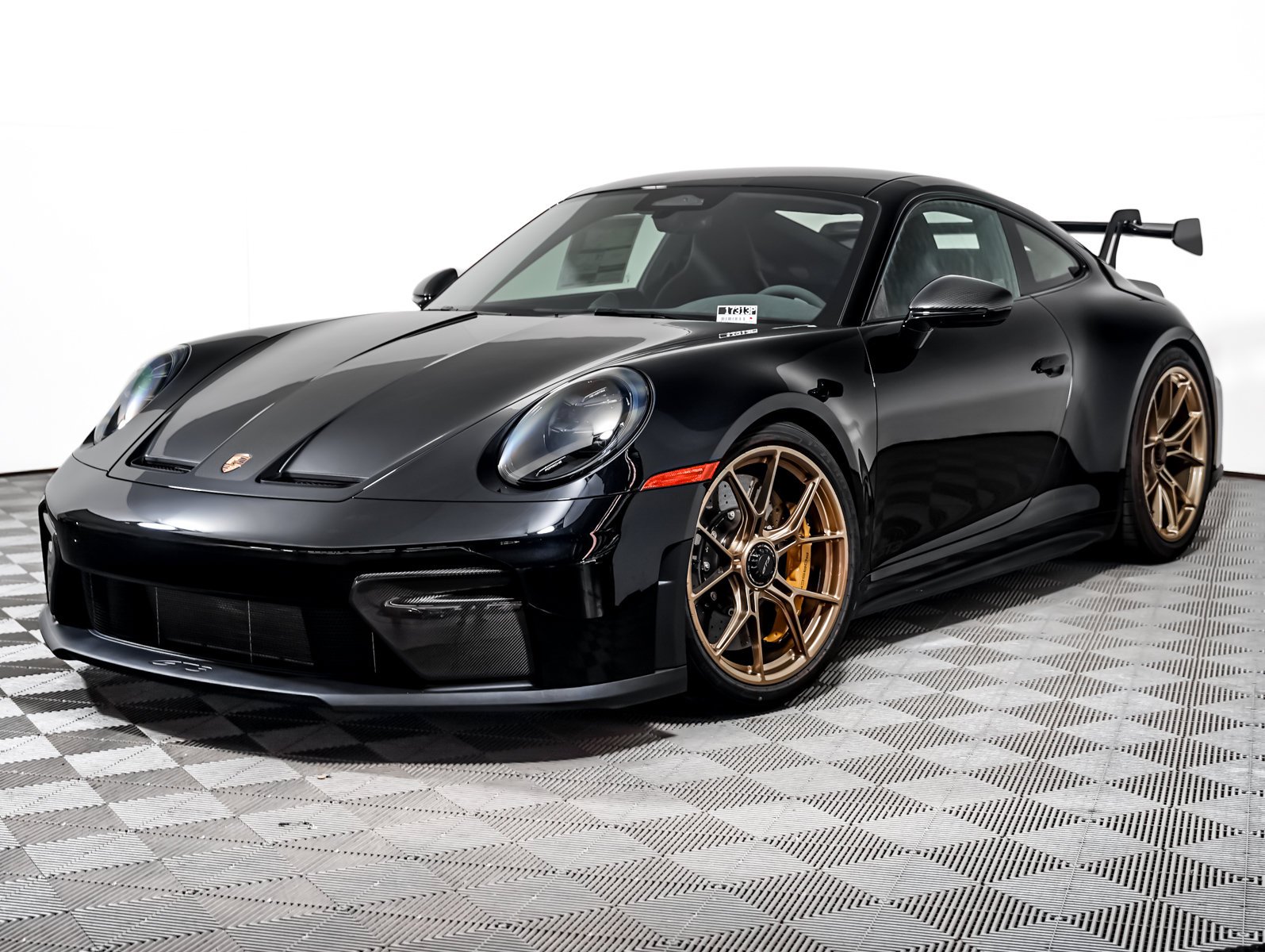 New 2026 JET BLACK MET Porsche GT3 image 1