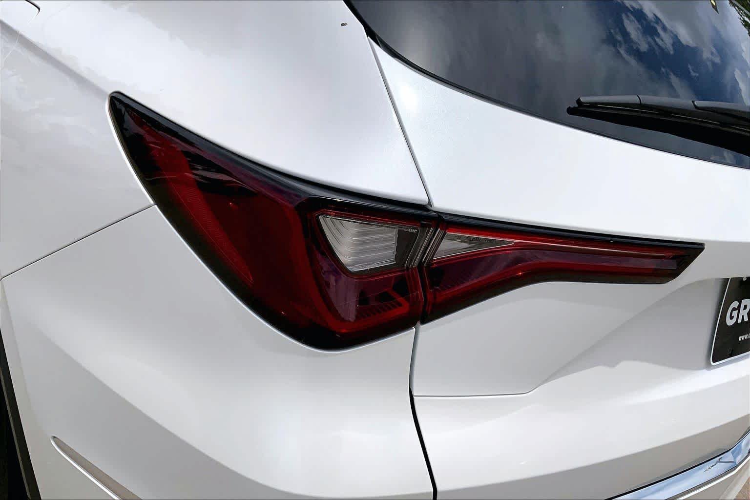 Used 2026 Platinum White Pearl Acura w/Technology Package image 27