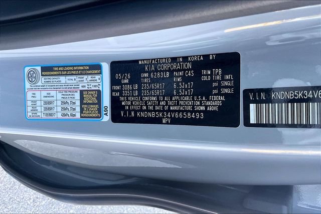 New 2027 Ceramic Silver Kia LXS image 13