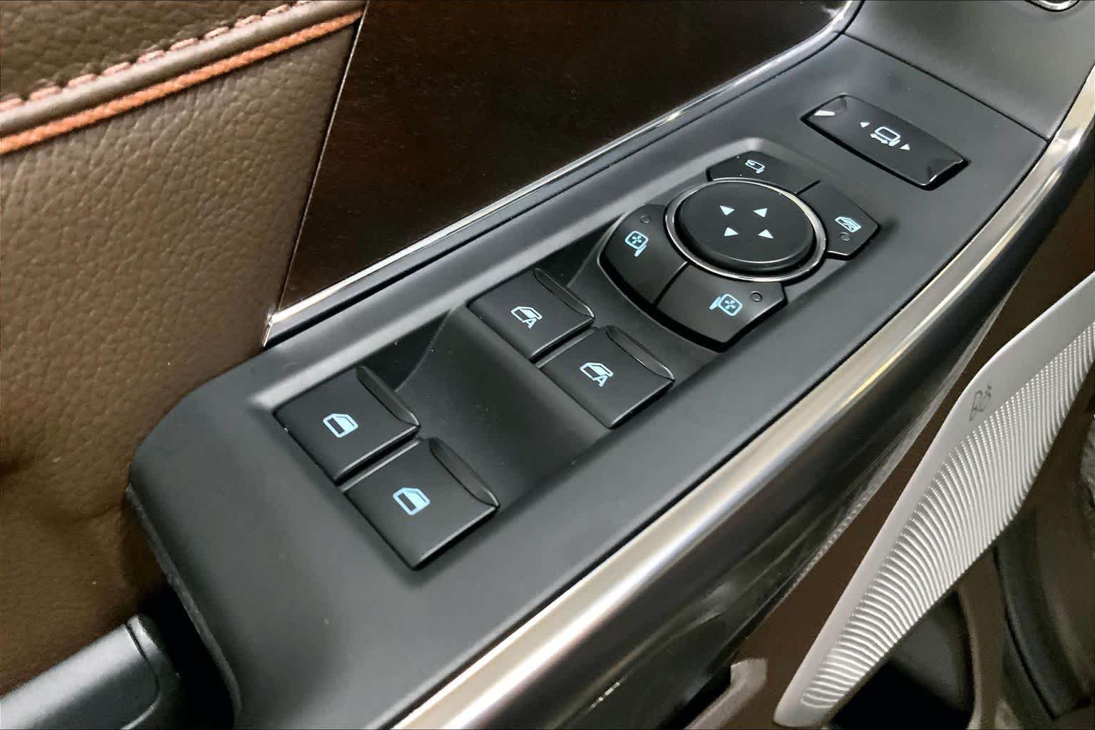 New 2027 Marsh Gray Metallic Ford F-250® King Ranch® image 17