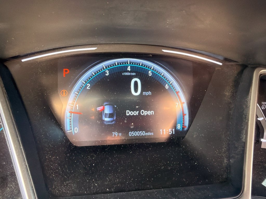 Used 2017 White Honda EX-T image 4