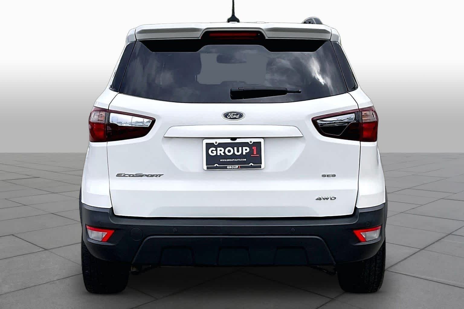 Used 2019 Diamond White Ford SES image 5