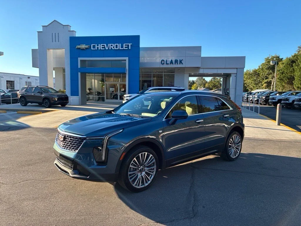 2024 Cadillac XT4