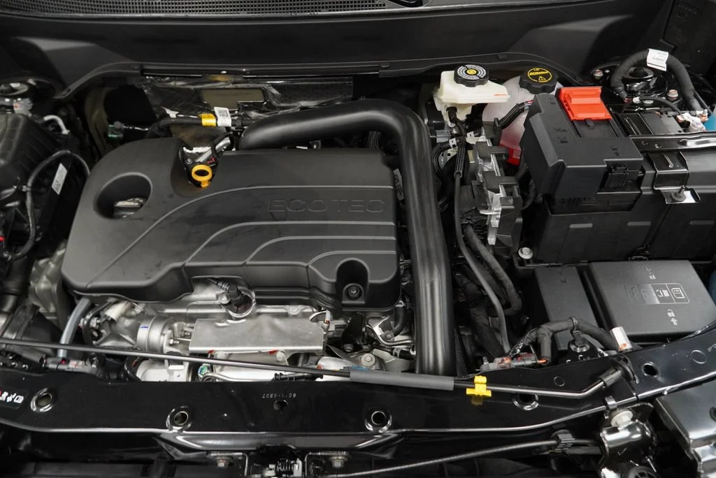 2027 Chevrolet Equinox LT - Photo 40