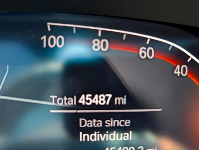 Used 2022 Black BMW xDrive40i image 16