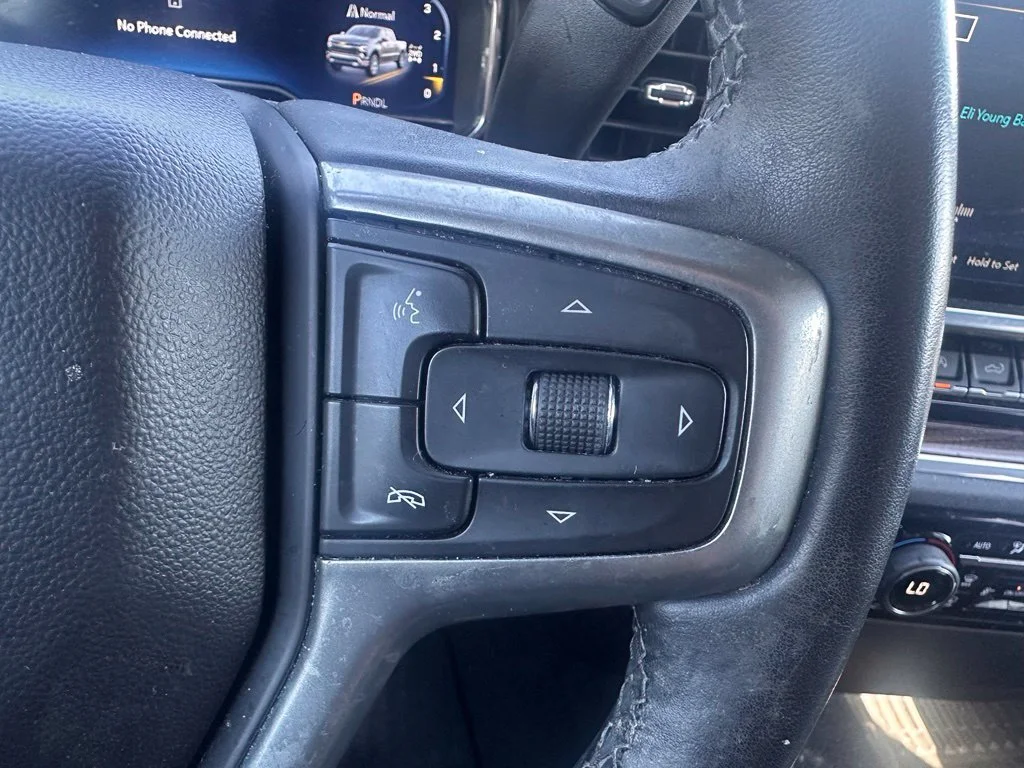 Used 2023 Blue Metallic Chevrolet LT image 18