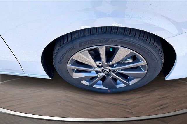 2026 Nissan Sentra SL - Photo 12