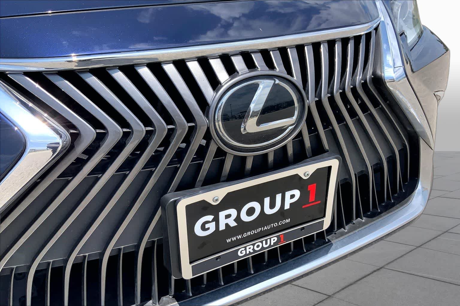 Used 2019 Nightfall Mica Lexus  image 30