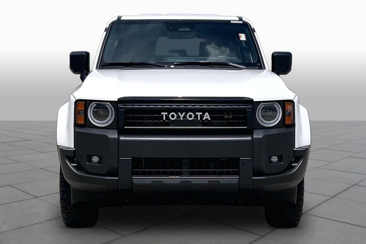 Used 2025 Ice Cap Toyota 1958 image 4
