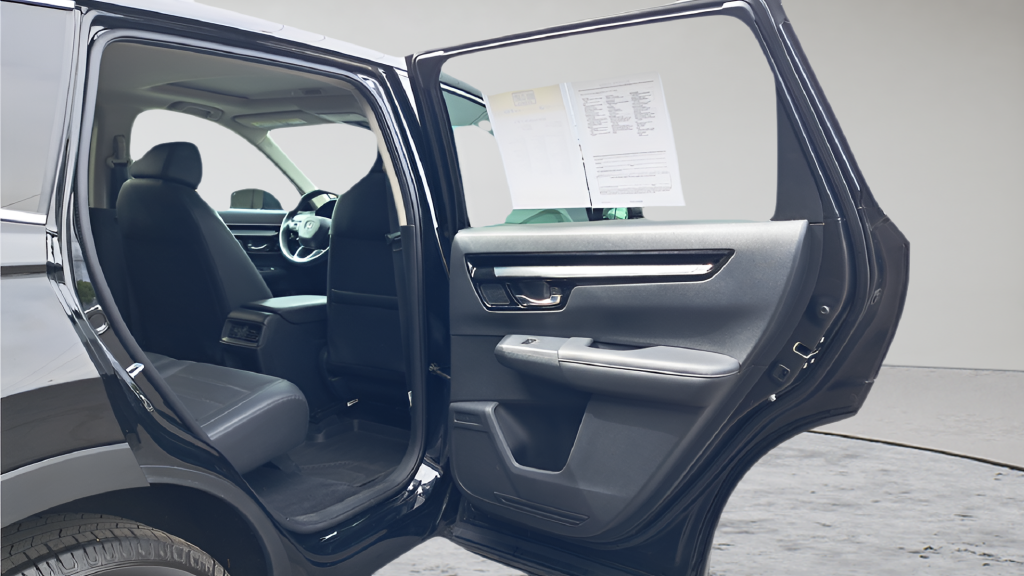 Used 2024  Honda EX-L image 24