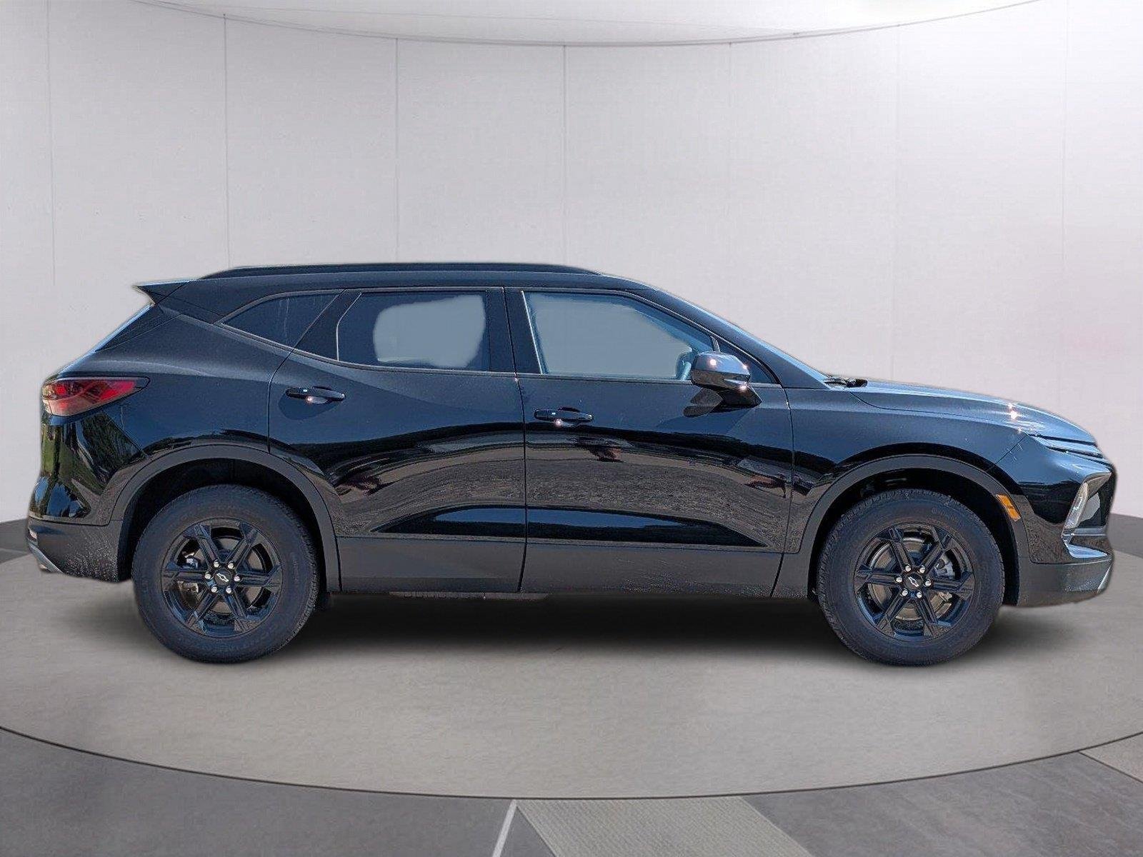 2026 Chevrolet Blazer 2LT - Photo 8