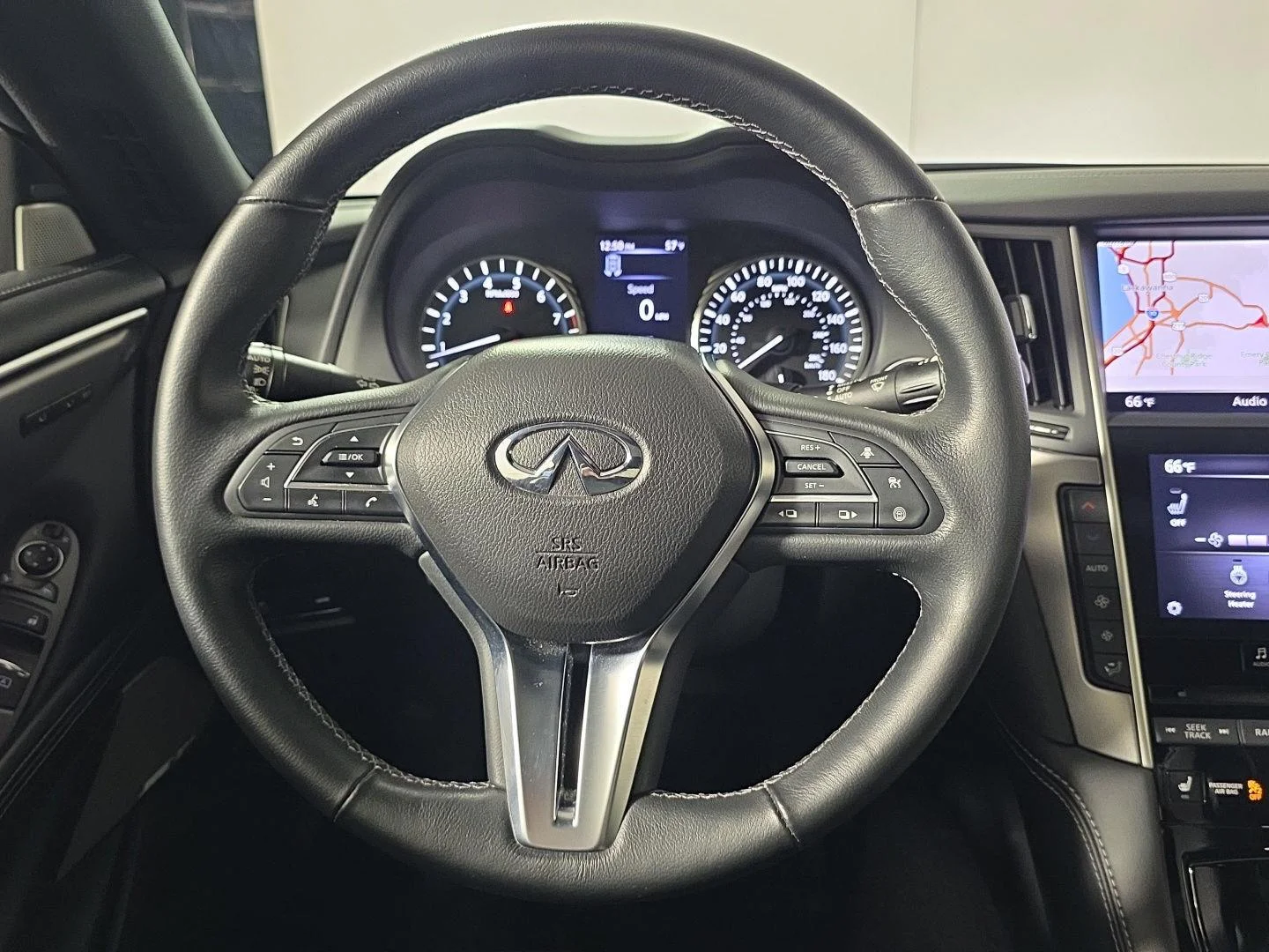 Used 2022 Graphite Shadow INFINITI LUXE image 31