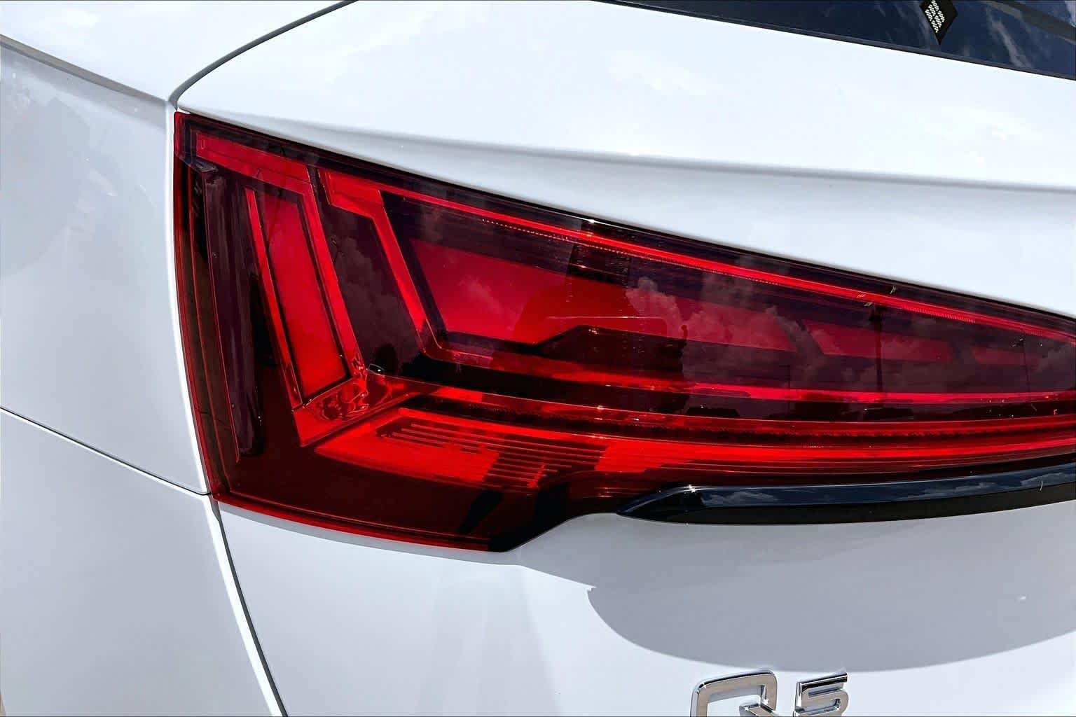 Used 2025 WHITE Audi S line Premium image 29