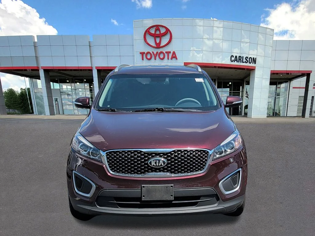 Used 2018 Purple Kia LX image 6