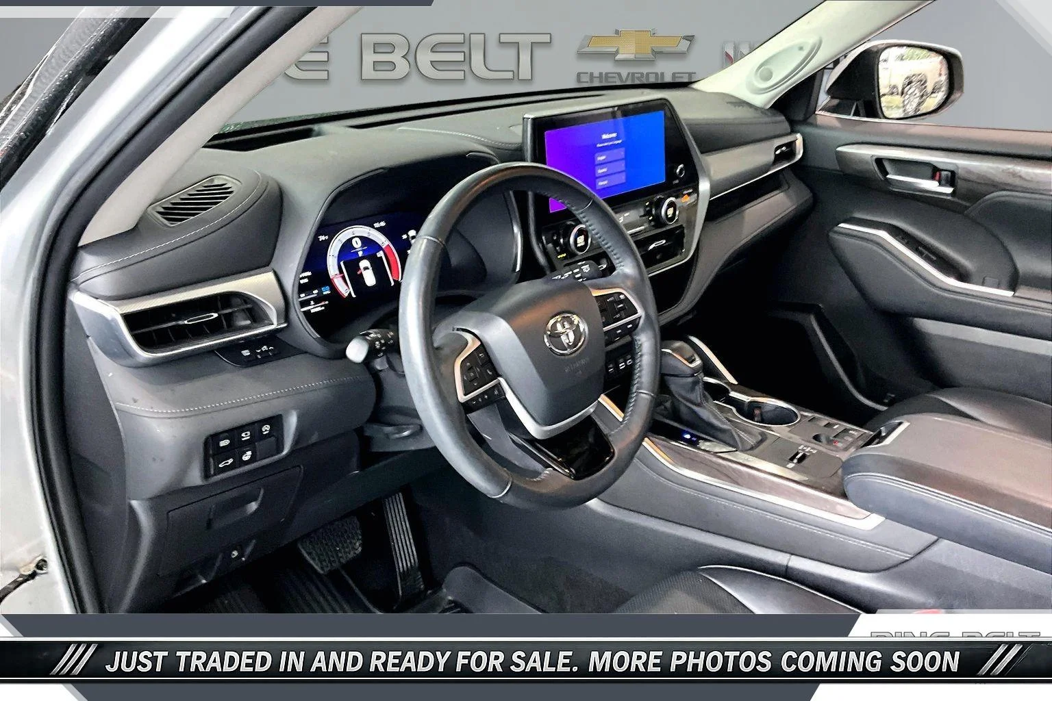 Used 2023 Silver Toyota Platinum image 12