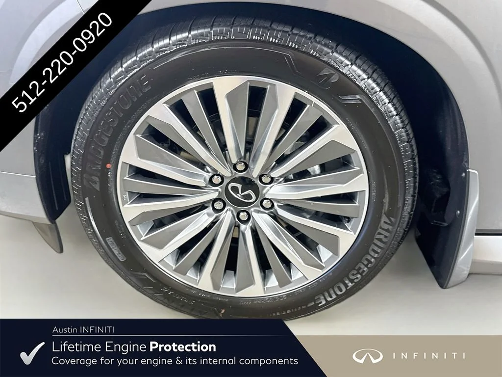 New 2027 Silver INFINITI LUXE image 44