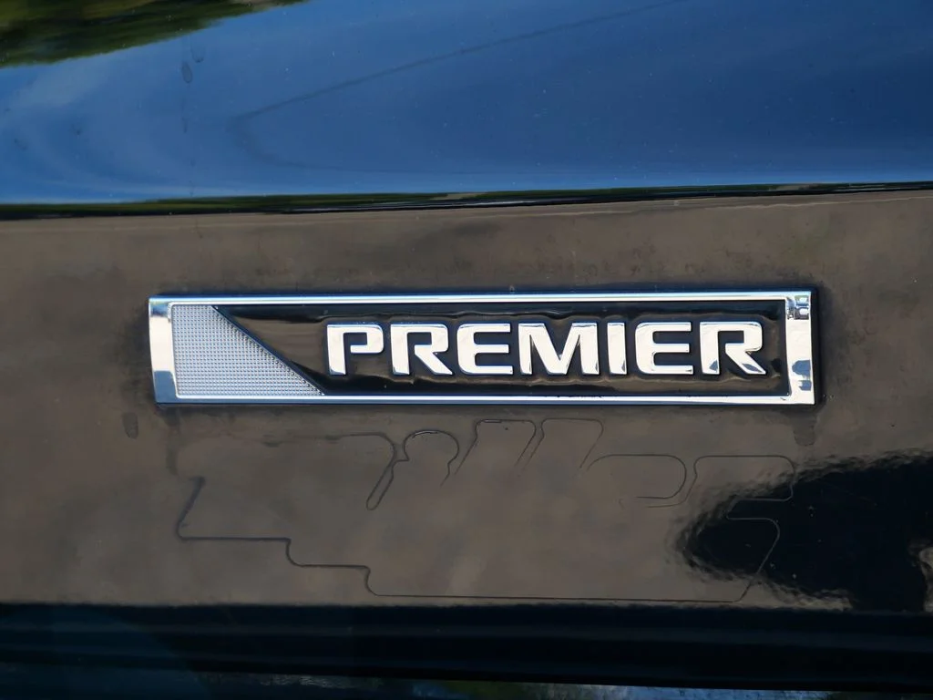 Certified Used 2018 Black Chevrolet Premier image 10