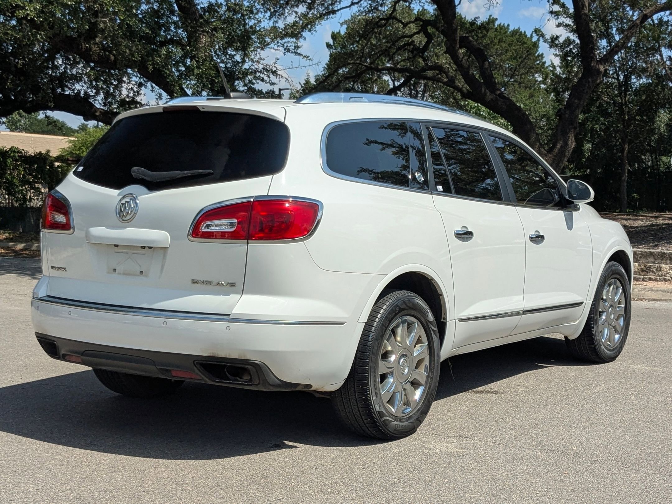 Used 2017 Summit White Buick Leather image 3