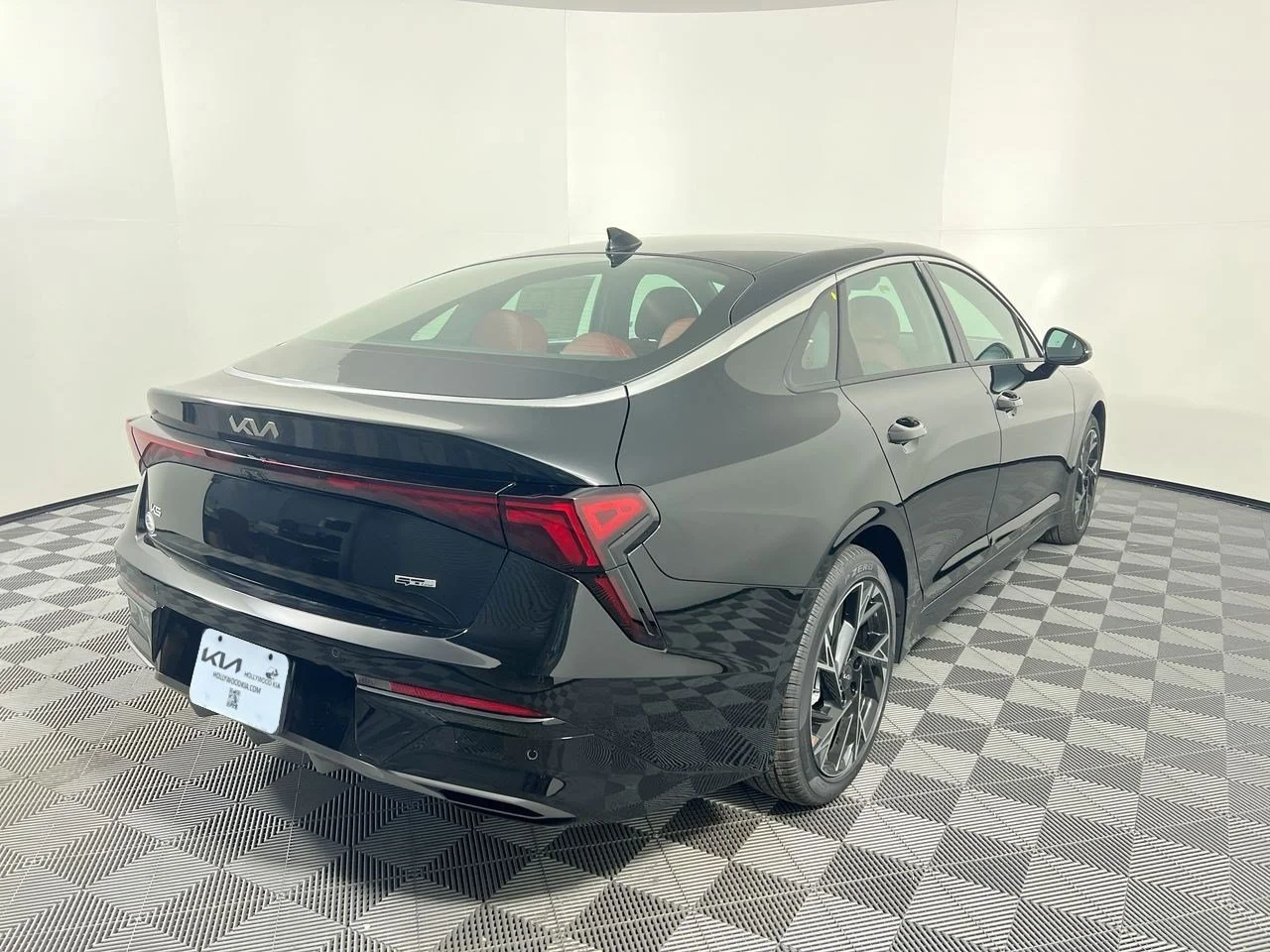 New 2026 Aurora Black Pearl Kia GT-Line FWD image 3