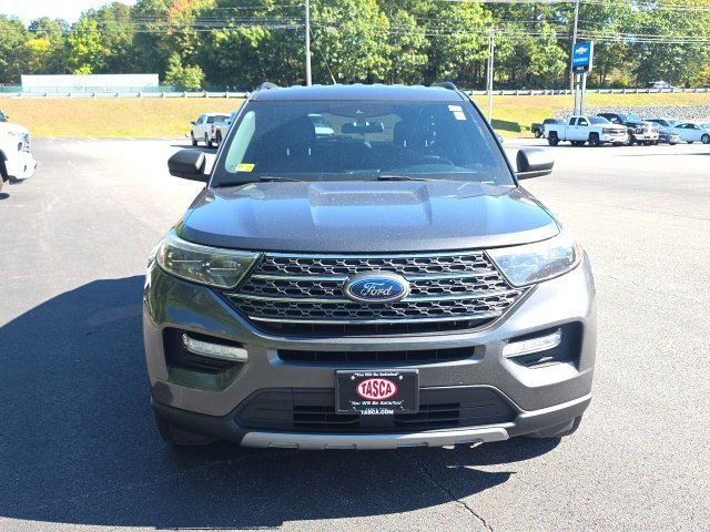 Used 2020 Gray Ford XLT image 2