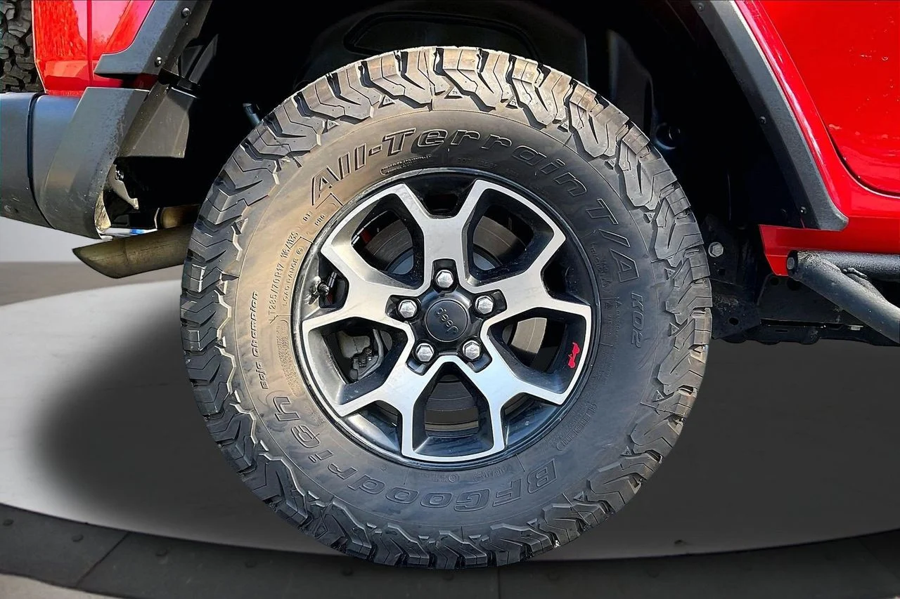 Used 2020 Red Jeep Rubicon image 37
