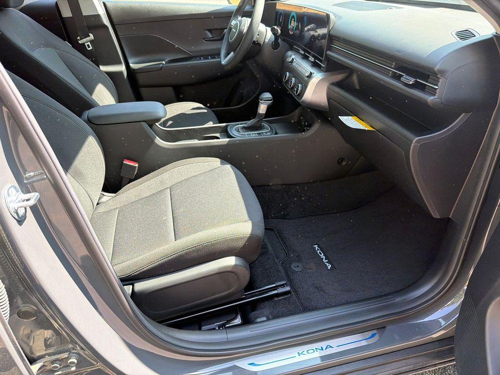 New 2026 Gray Hyundai SE FWD image 13