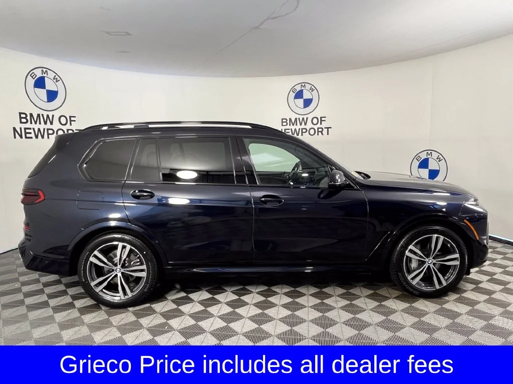 Used 2024 Carbon Black Metallic BMW xDrive40i image 11