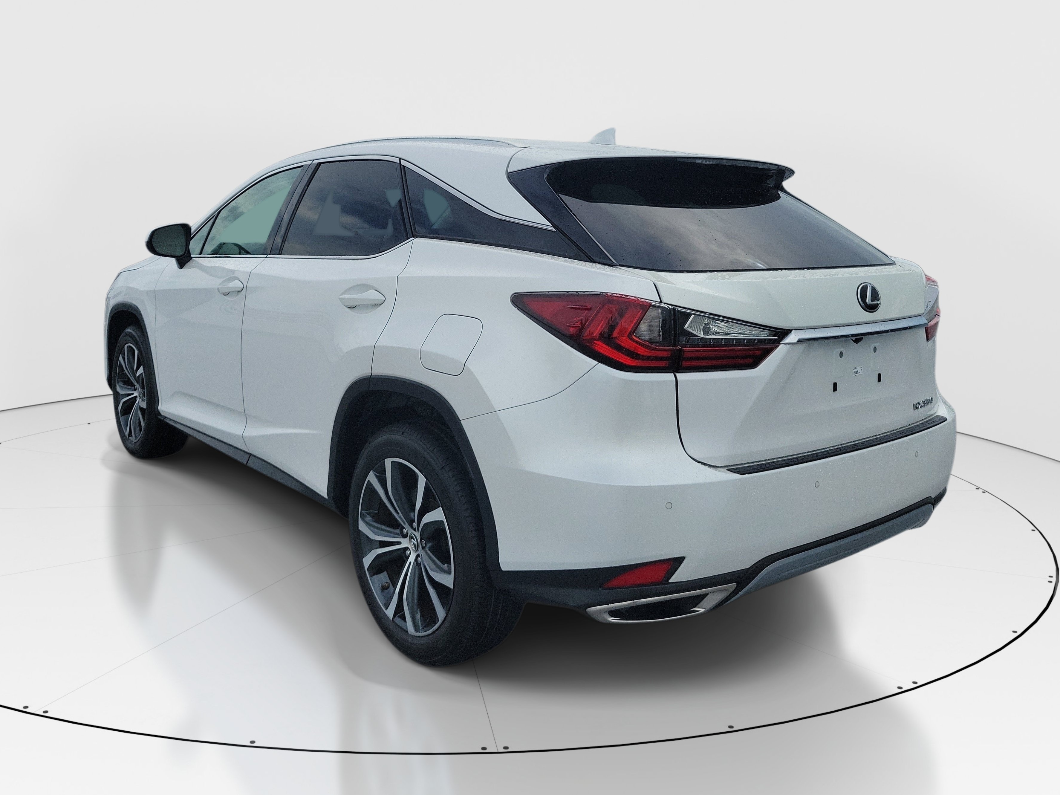 Used 2022 White Pearl Lexus 350 image 4