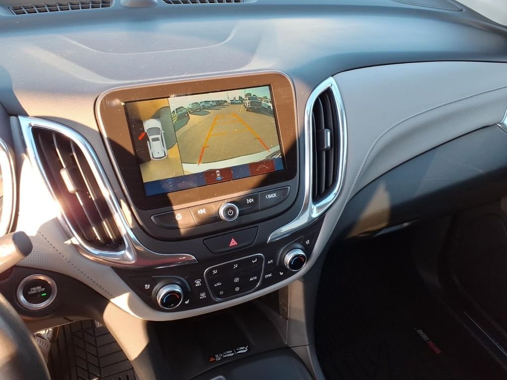 Used 2018 Silver Ice Metallic Chevrolet Premier image 6