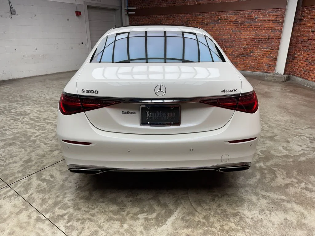Used 2022  Mercedes-Benz S 500 image 4