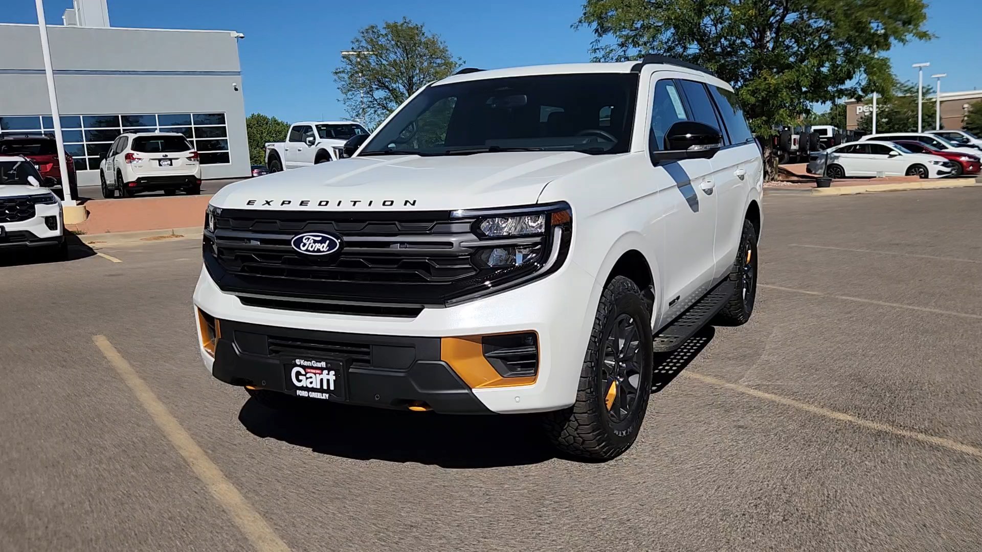 New 2027 Star White Metallic Tri-Coat Ford Tremor image 3