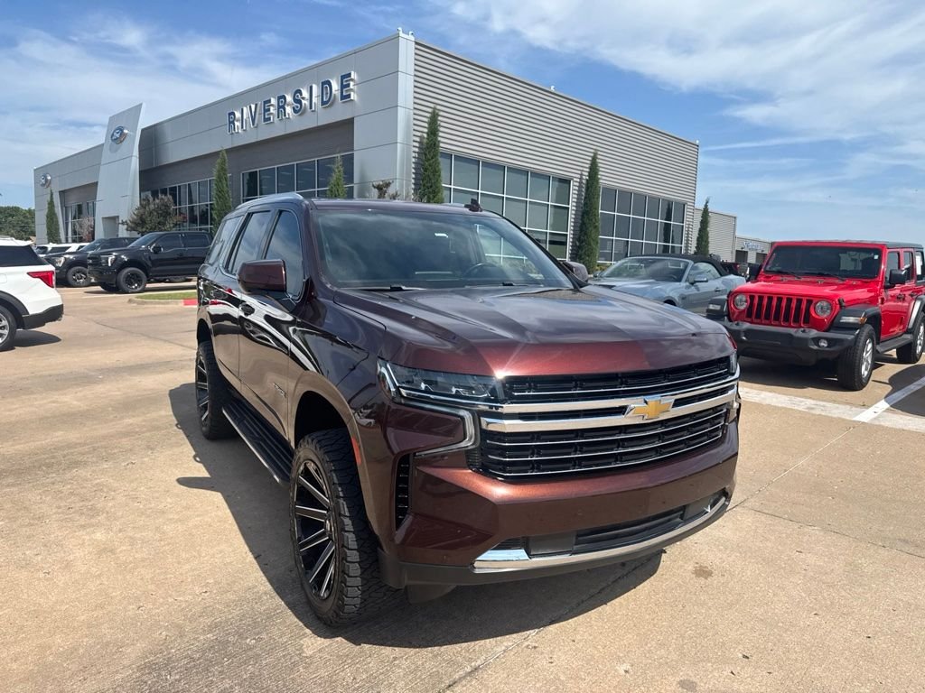 2023 Chevrolet Tahoe 4WD LT's photo
