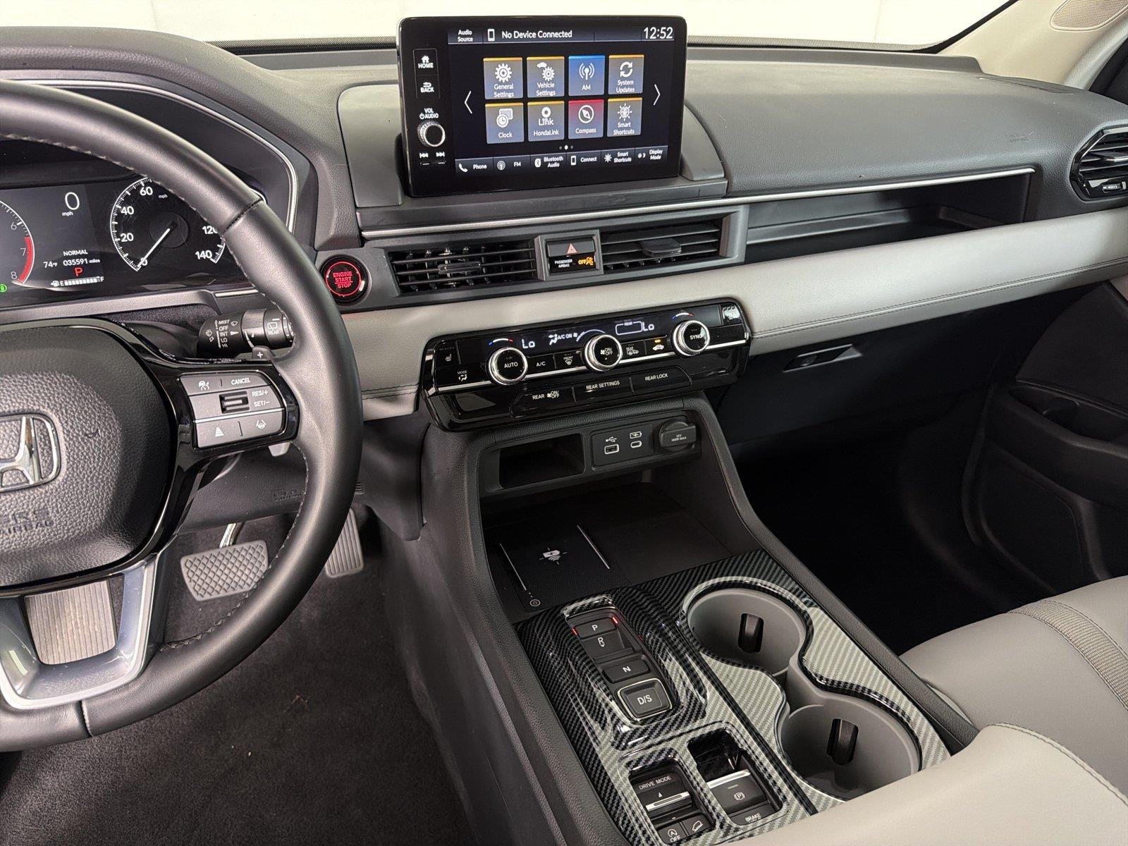 2025 Honda Pilot EX-L - Photo 28