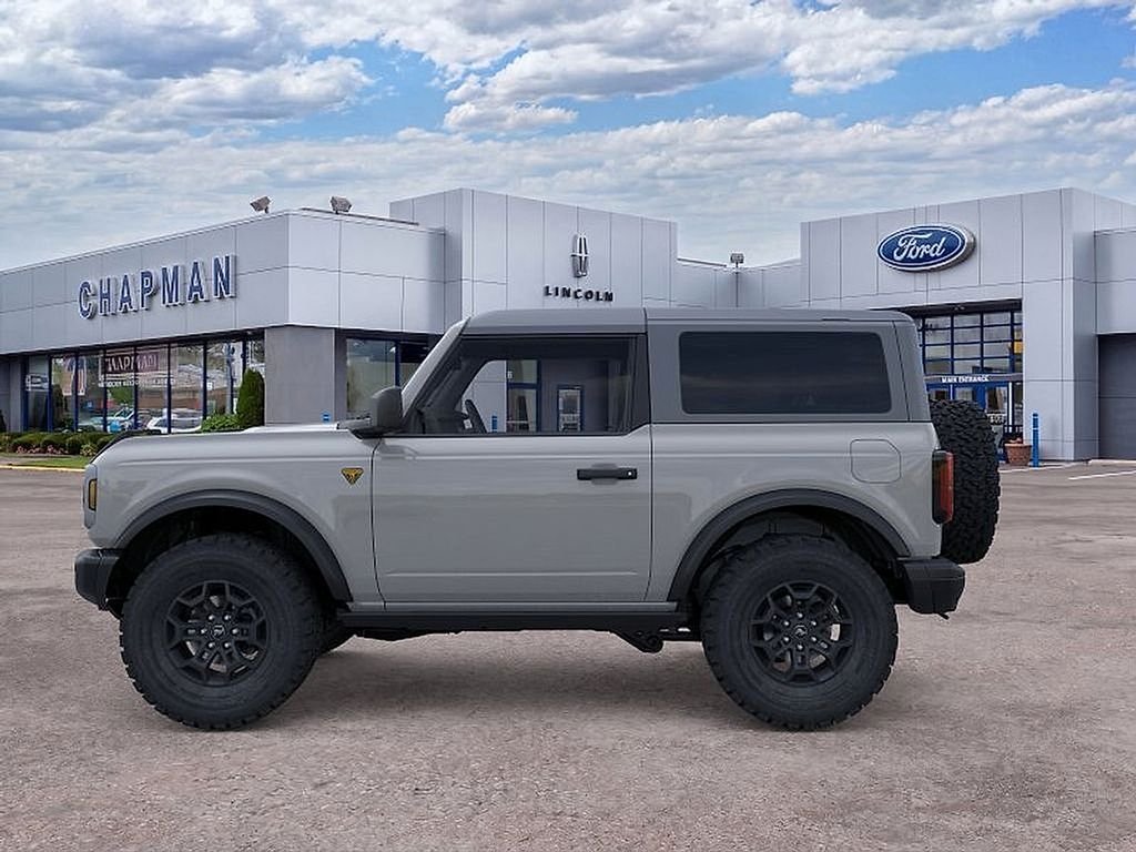 New 2026 Avalanche Gray Ford Badlands® image 3